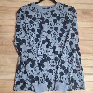Abercrombie Mickey mouse shirt💞